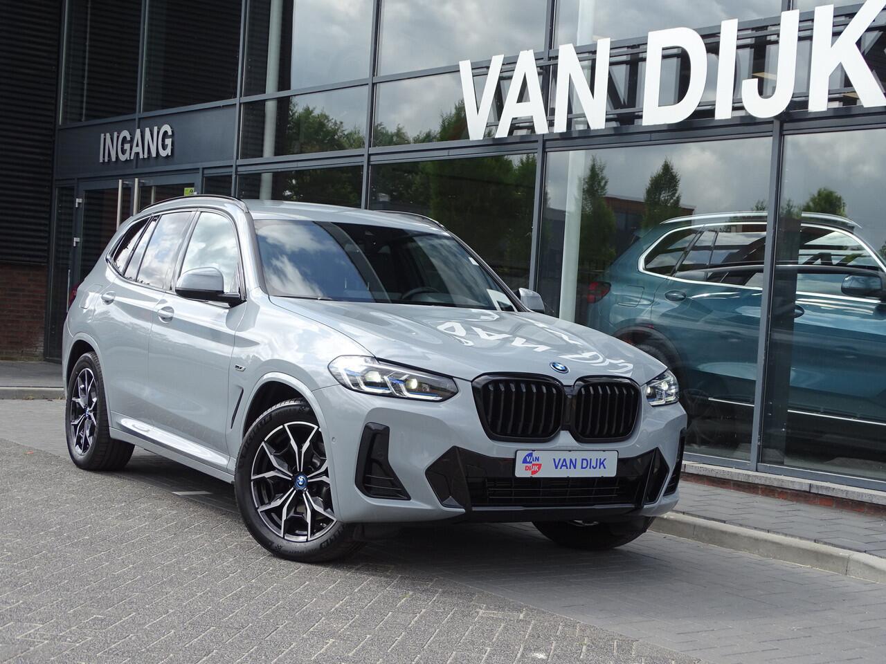 BMW X3 xDrive30e M Sportpakket Elek.Trekhaak Driv.Ass. Laserlicht Head-up HiFi Leder Cockpit.Pro 19" LM Velgen