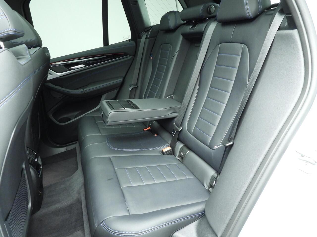 BMW X3 xDrive30d | M-Sportpakket | Laserlicht | Leder | HUD | Trekhaak | Schuifdak | Elektr. zetels | Active cruise | DAB | Harman-kardon sound | Alu 21 inch