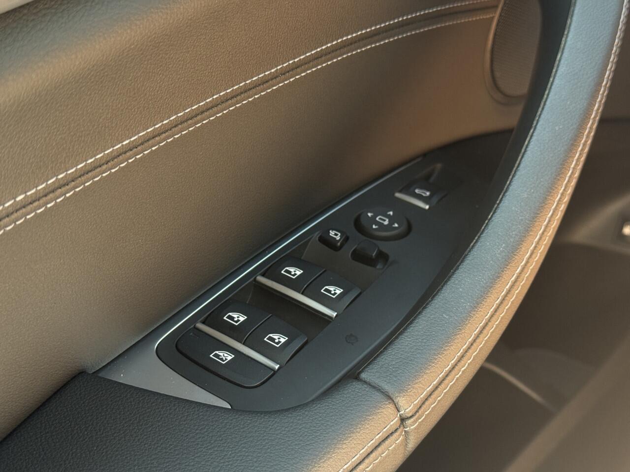 BMW X3 xDrive30e High Executive | Laser | Pano | Leder | RCTA | Keyless | HUD