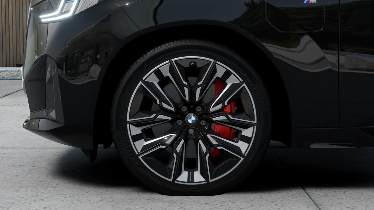 BMW X3 30e xDrive M Sport Automaat / Panoramadak / Trekhaak / Sportstoelen / Stoelventilatie / Comfort Access / Parking Assistant Plus / Driving Assistant Professional / Harman Kardon