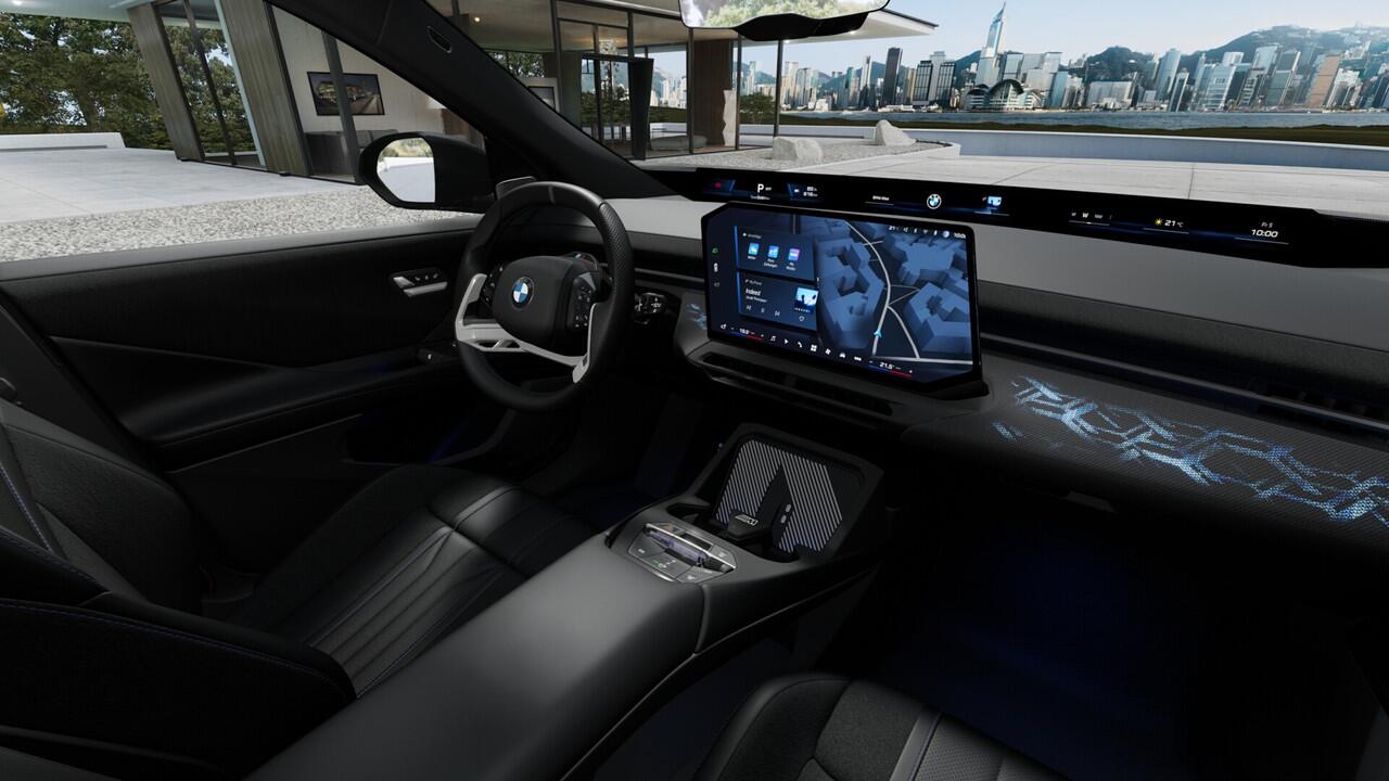 BMW X3 iX3 50 xDrive M Sport / Panoramadak / Trekhaak / M Sportstoelen / Parking Assistant Professional / Head-Up / Stuurverwarming