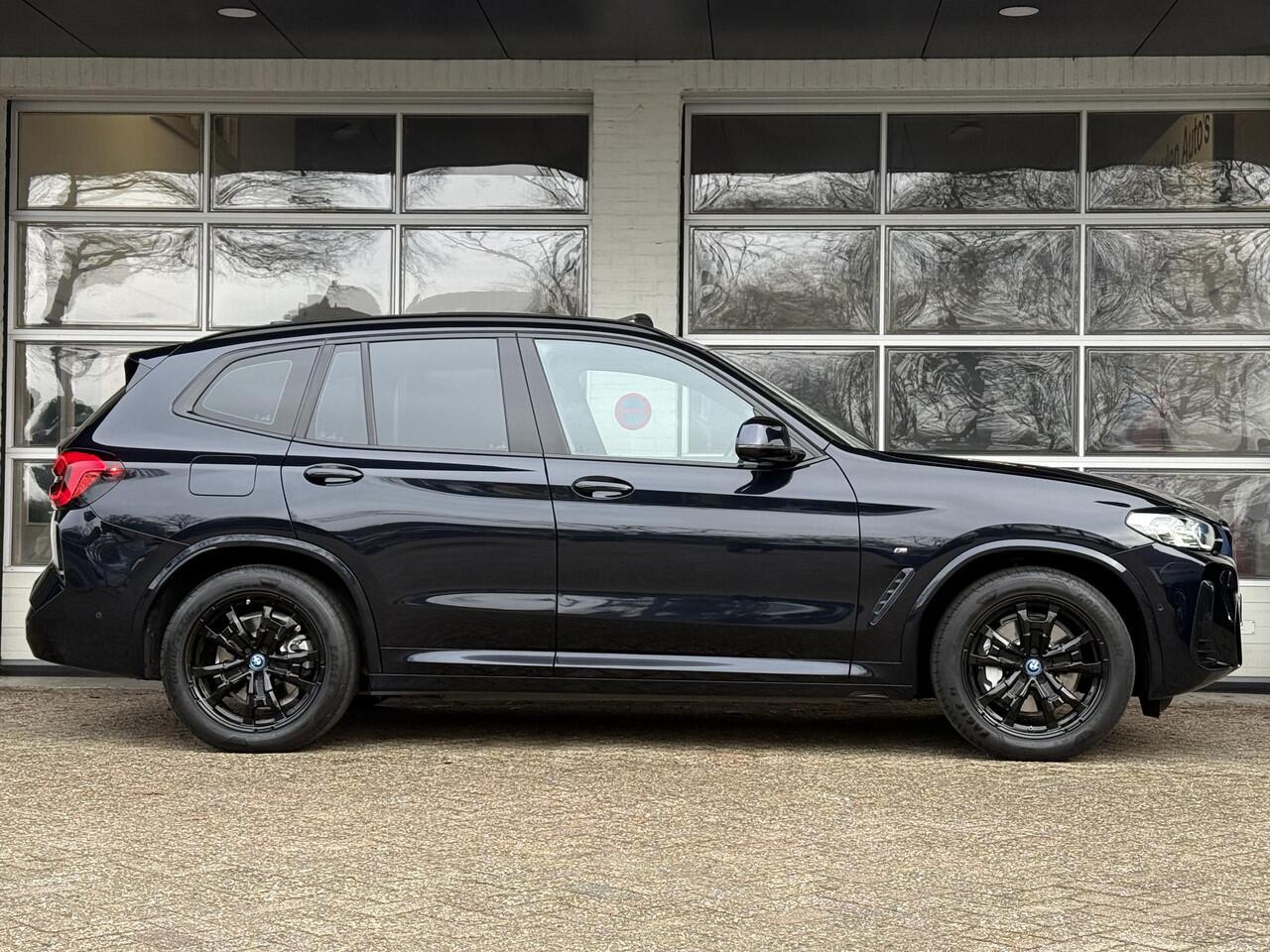 BMW X3 iX3 LCI Executive 80 kWh | PANORAMA | M SPORT PAKKET | DRIVING ASS. PROFF. |