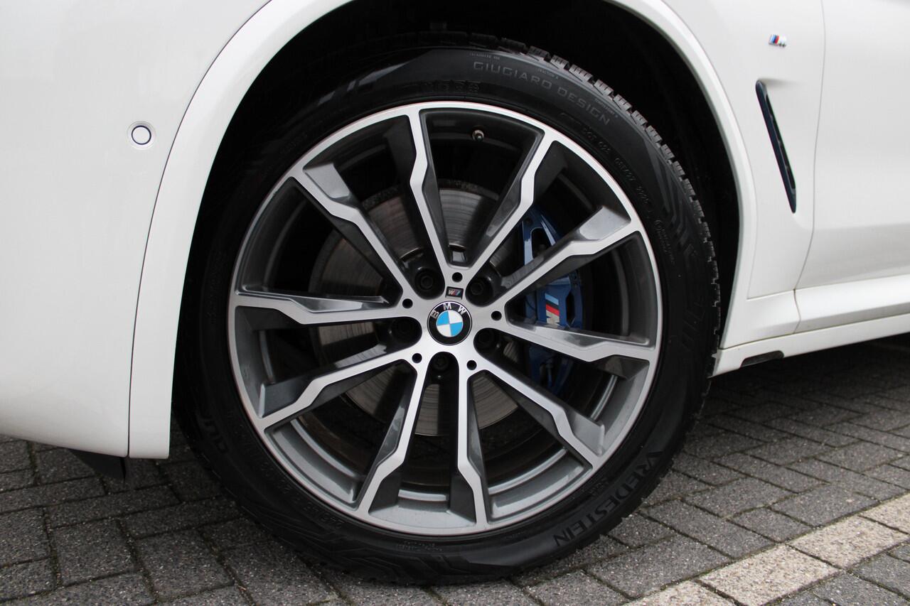 BMW X3 xDrive30i M Sport Automaat / Panoramadak / Sportstoelen / Achteruitrijcamera / LED / Head-Up / Comfort Access / Parking Assistant