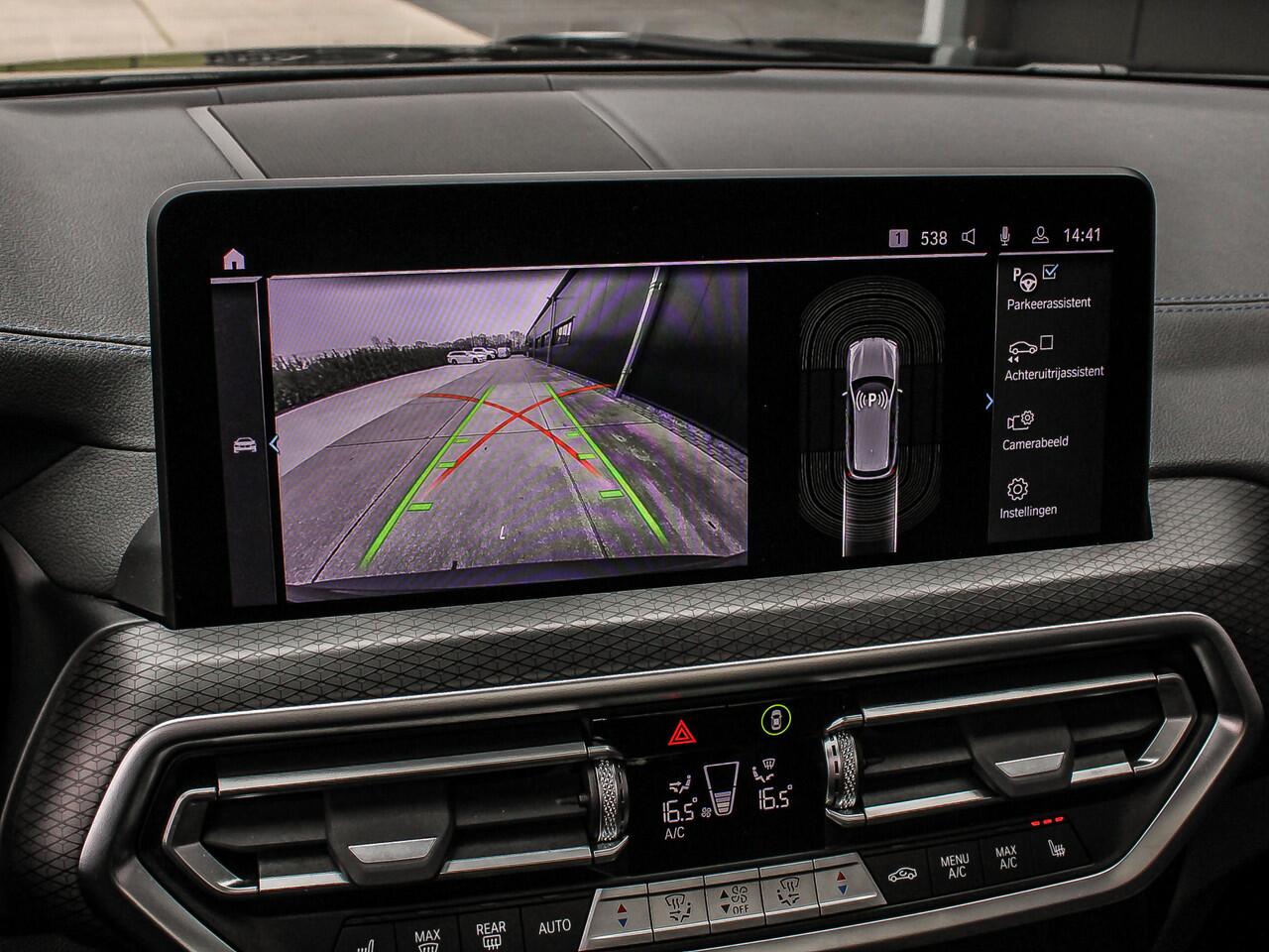 BMW X3 xDrive30e 292PK High Executive M-Sport | M-SPORT KUIPSTOELEN | HEAD-UP | PANO | HARMAN KARDON | SHADOWLINE |