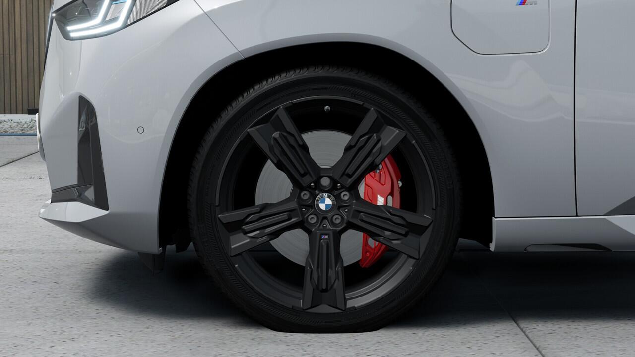 BMW X3 30e xDrive M Sport Automaat / Panoramadak / Trekhaak / Sportstoelen / Adaptieve LED / Comfort Access / Parking Assistant Plus / Stoelventilatie