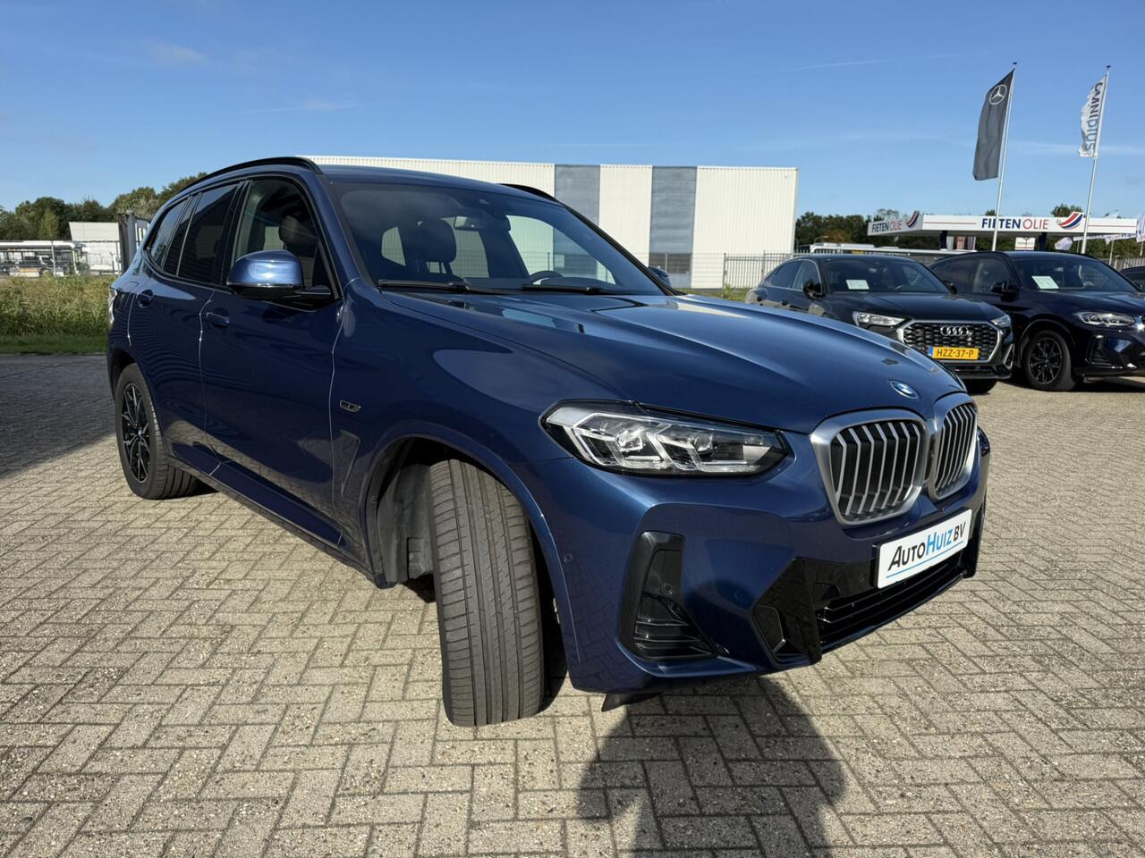 BMW X3 xDrive30e High Executive M Sport Leder Elek Stoelverstelling 360 Gr. Camera Stoelventilatie Carplay