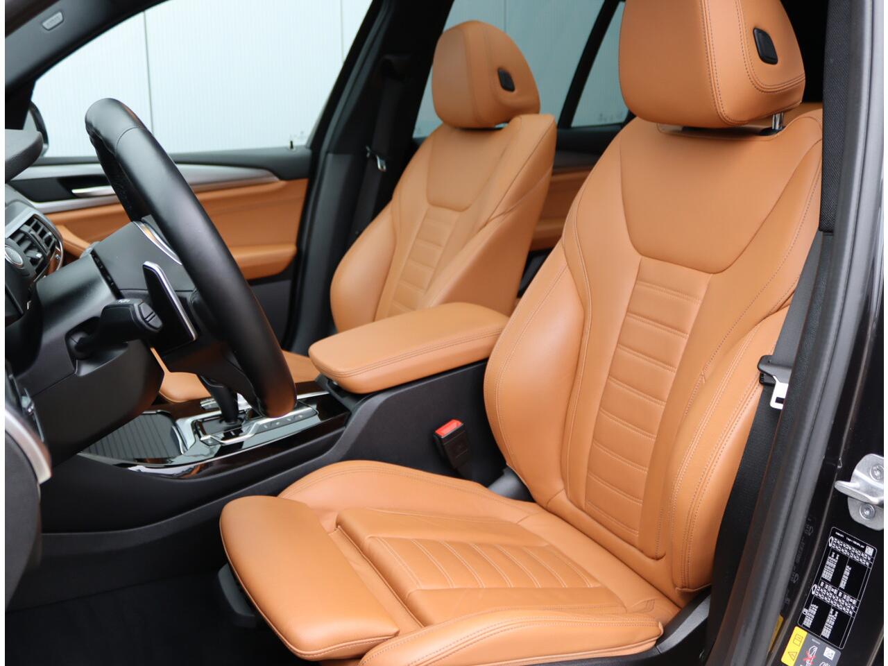 BMW X3 xDrive30e M-Sport | Pano | Trekhaak | Leder | Head-up | 85,4% SOH