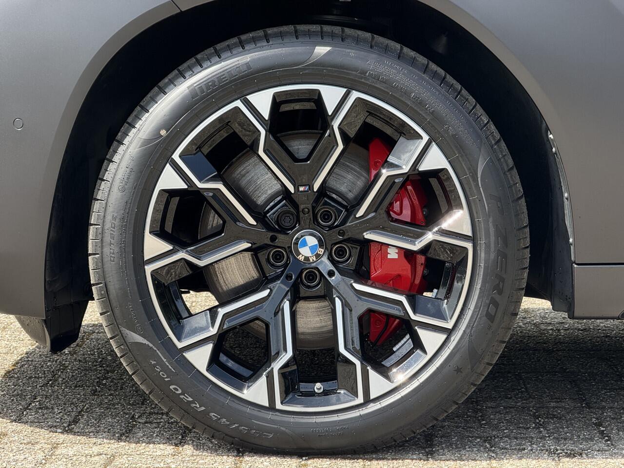 BMW X3 M50 | M-Sport Pro | Frozen Grey | Standkachel | Harman/kardon | Trekhaak | Panorama | Driving ass. Prof