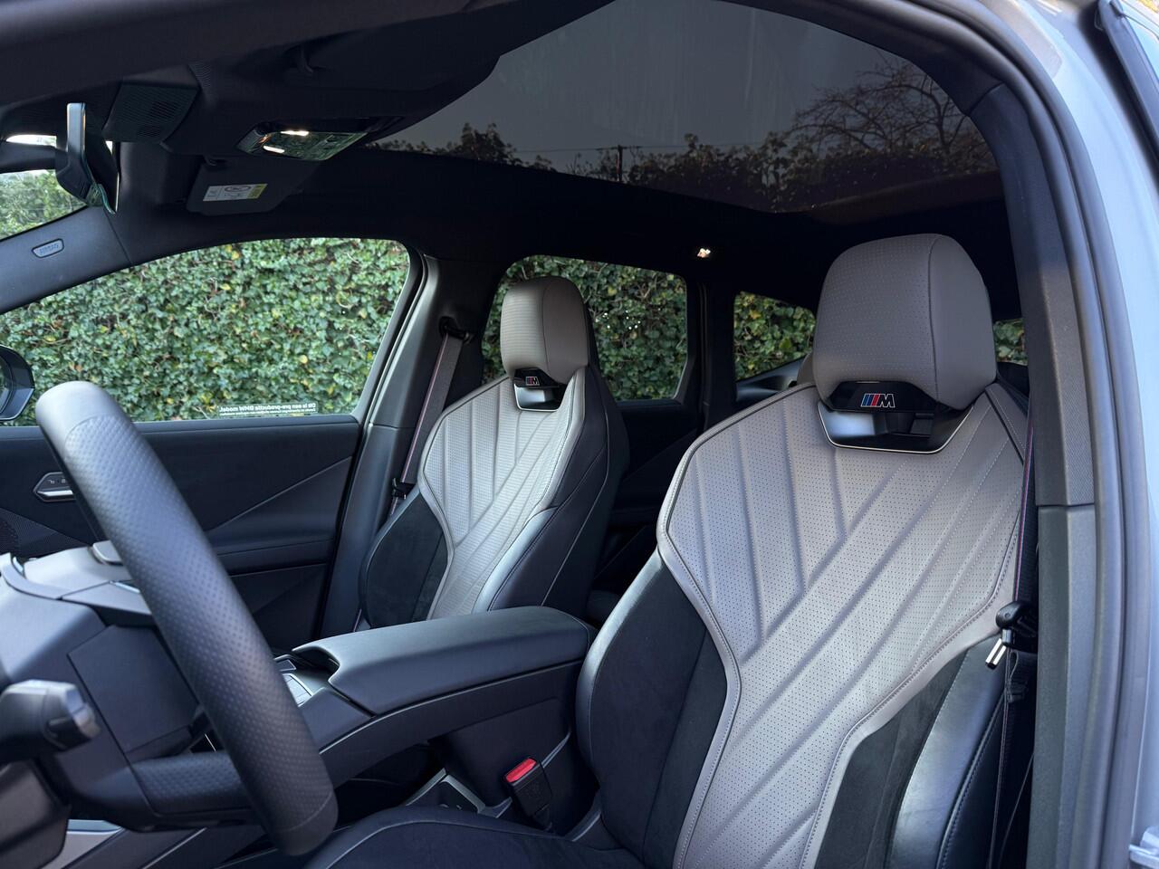 BMW X3 iX3 50 xDrive | verwacht 06-2026 | M-Sport Pro | 22'' | Panorama. | Head-Up | Harman/Kardon | Elek. M stoel. | Neue Klasse | Drive. + Park. Plus | Stoelverw. | Trekhaak | Comf. Acc.