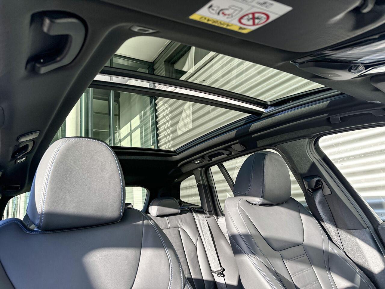 BMW X3 iX3 High Executive High Executive / Parking Pack / Safety Pack / Shadow Line Pack