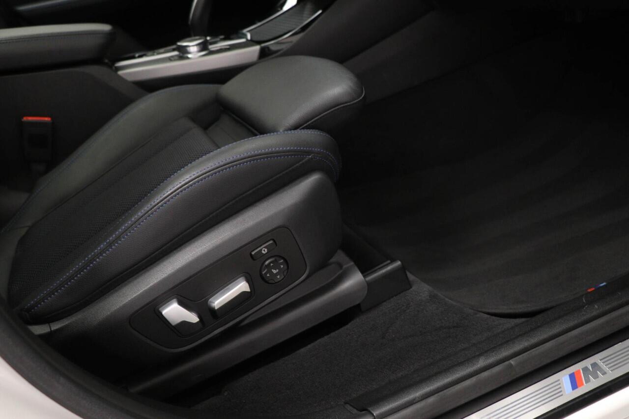 BMW X3 xDrive30i M-Sport High Executive | SAFETY PACK | PANORAMADAK | HEAD UP | CAMERA | 20"