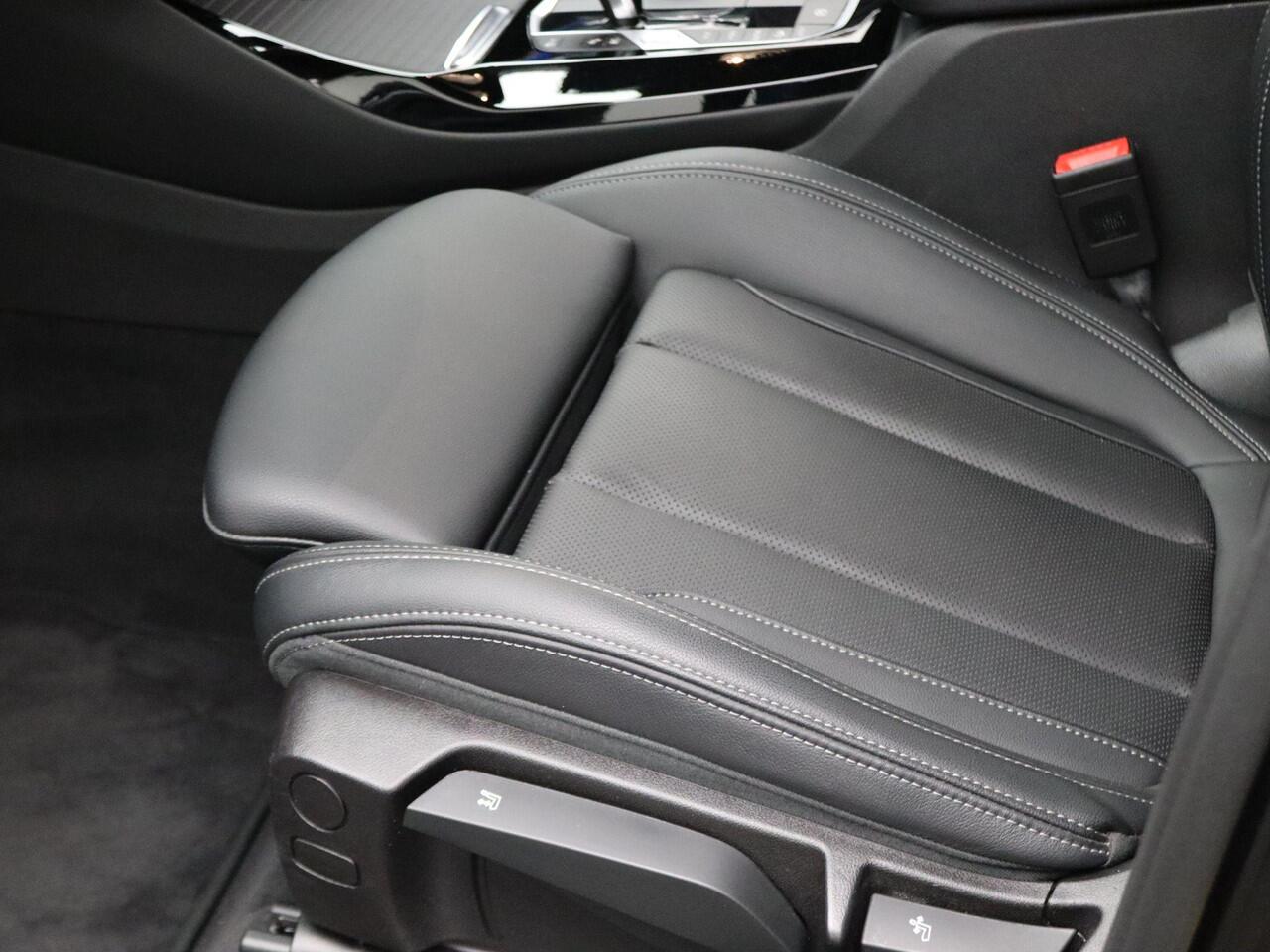 BMW X3 xDrive30e High Executive | M Sportpakket | DAB | HiFi | 20''