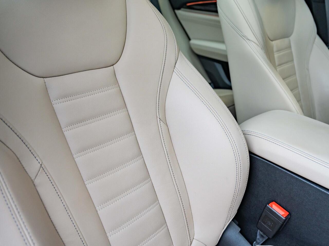 BMW X3 xDrive30e | High Executive | M Sportpakket | Glazen panoramadak | Stuurverwarming | HiFi | BMW Laserlight | Easter