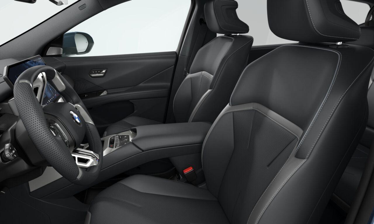 BMW X3 iX3 50 xDrive | M Sportpakket | Innovation Pack | Iconic Glow | Panoramadak