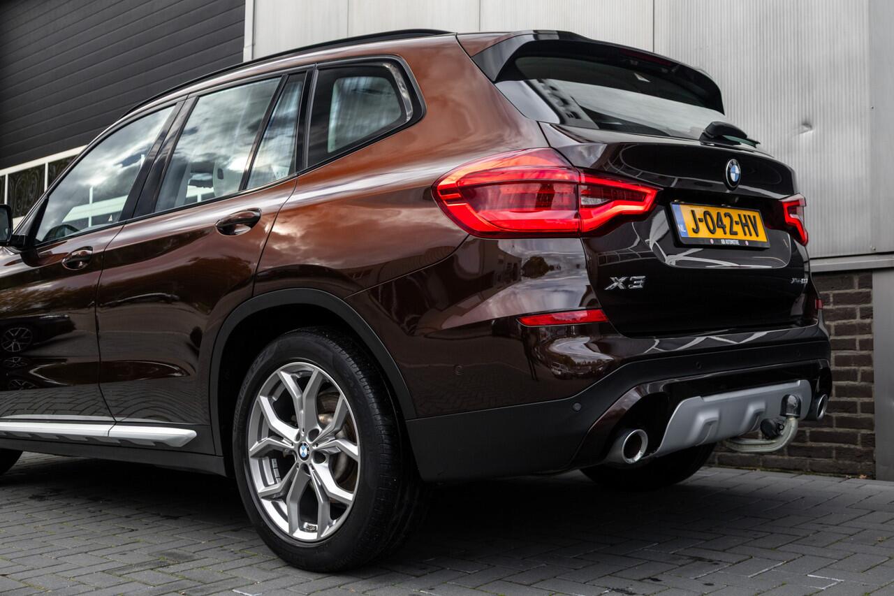 BMW X3 xDrive20i 184 pk High Executive / Facelift/ Head-Up/ Leder/ Sport-Stoelen/ Stoel.Verw/ Camera/ Led-Koplamp/ 18'' LMV