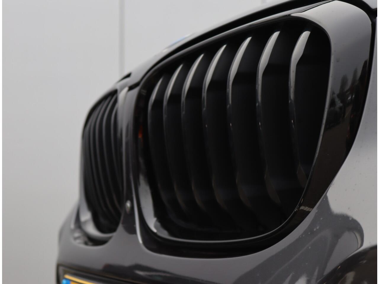 BMW X3 xDrive30e M-Sport | Pano | Trekhaak | Leder | Head-up | 85,4% SOH