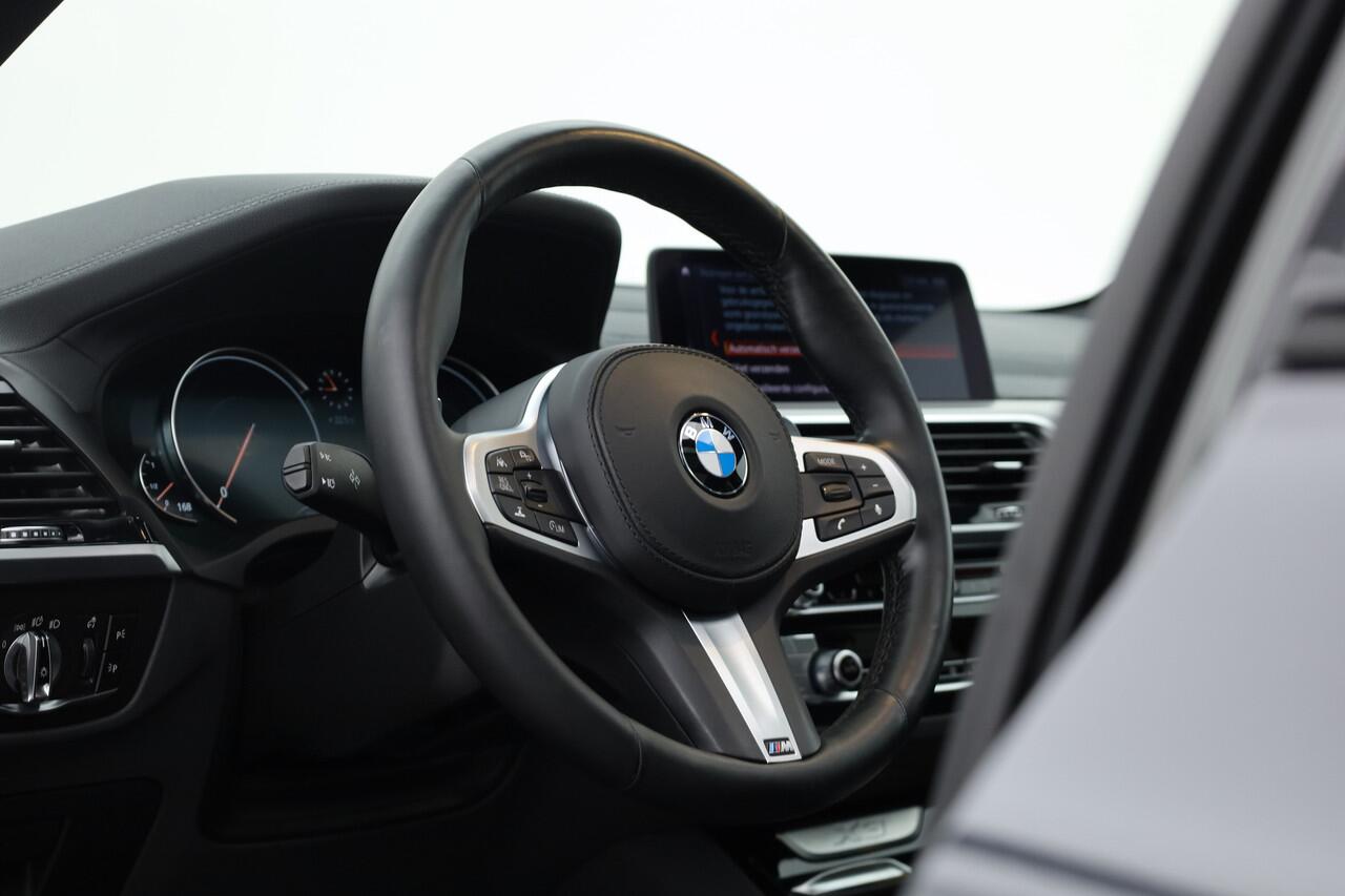 BMW X3 xDrive30i M Sport | Pano | HUD | Adapt. Cruise | Leder | Camera | Trekhaak | 20'' | Keyless