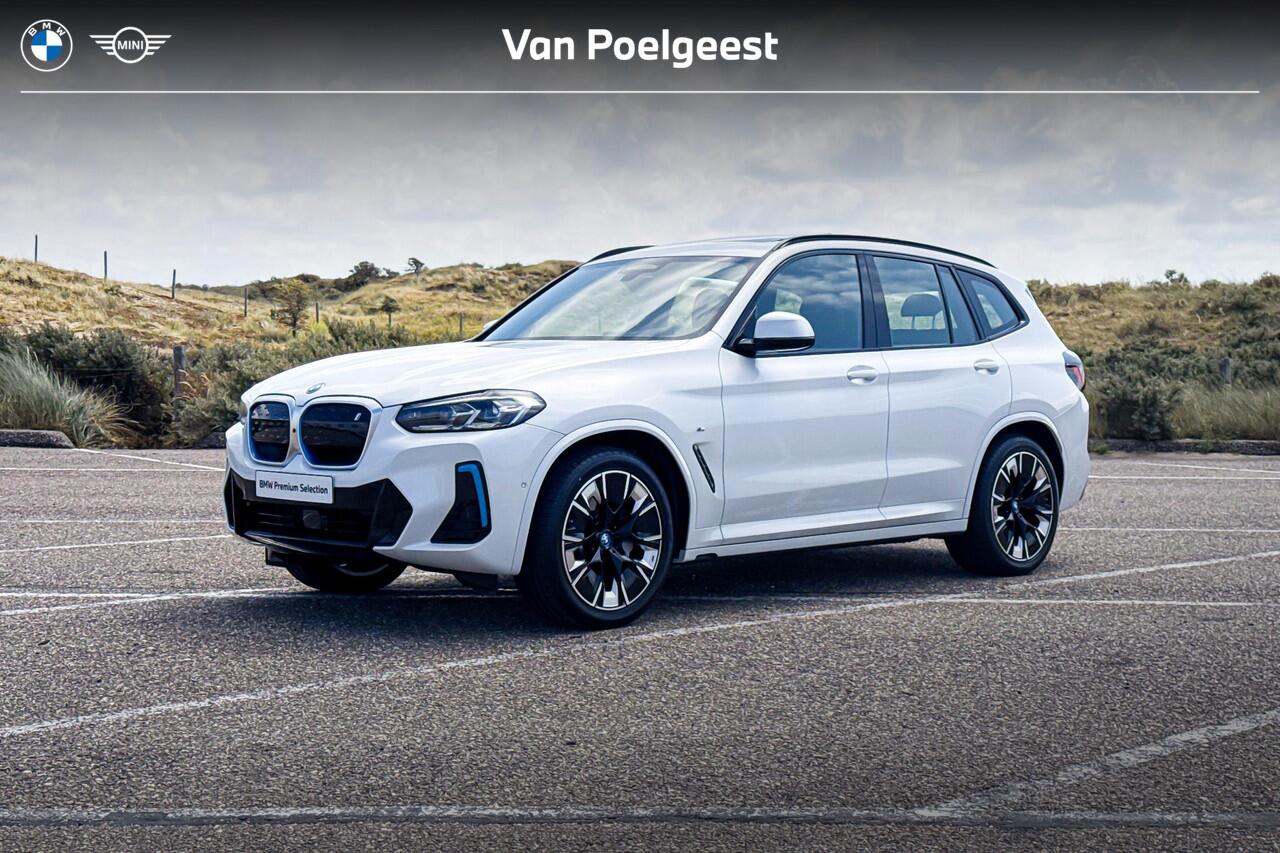 BMW X3 iX3 High Executive 80 kWh | Glazen Panoramadak | Harman Kardon | Stoelverwarming | Trekhaak |