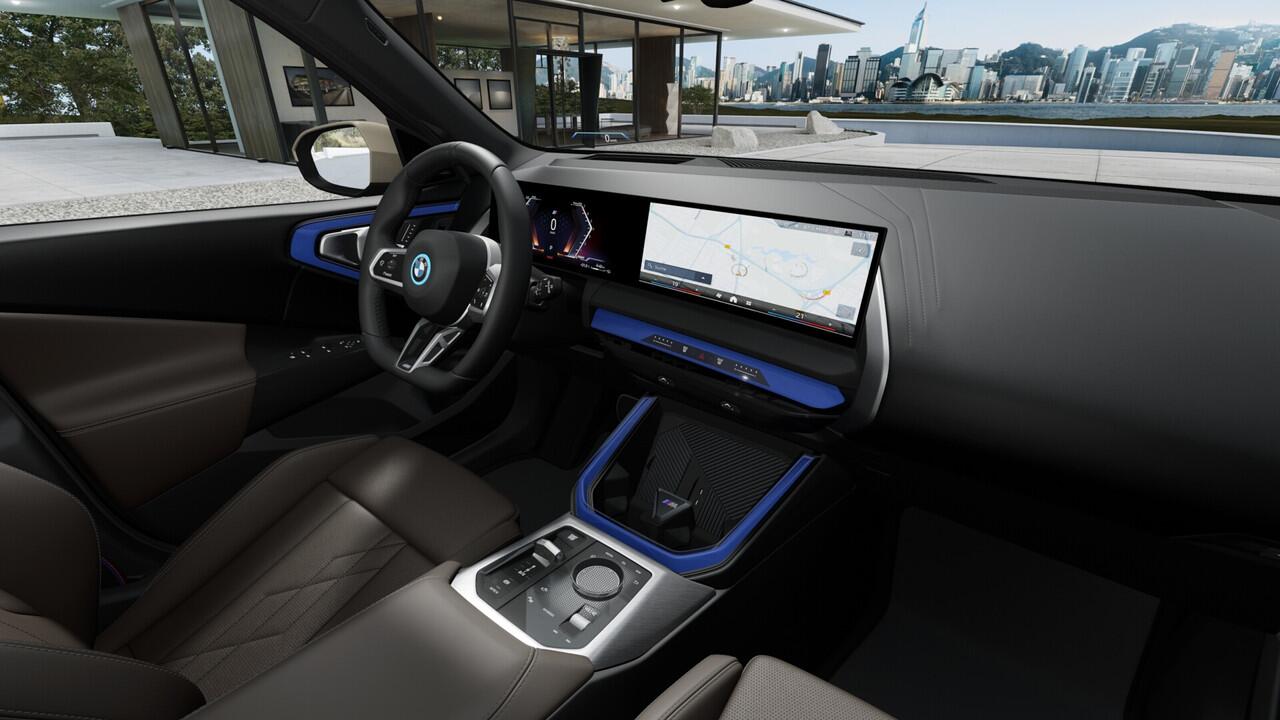 BMW X3 xDrive30e M Sport Automaat / Panoramadak / Trekhaak / Sportstoelen / Stoelventilatie / Parking Assistant Professional / Comfort Access / Adaptieve LED / Harman Kardon