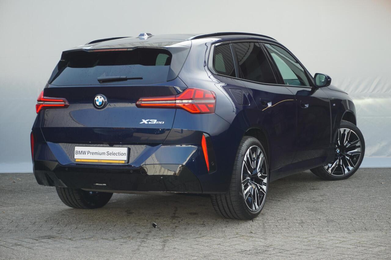 BMW X3 xDrive20i M Sport Pro | Trekhaak / Panoramadak / Stoelventilatie / Harman Kardon / Head-up / Rondomzicht camera / Cruise control adaptief