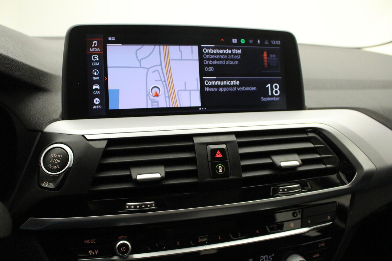 BMW X3 xDrive20i High Executive | Achteruitrijcamera | Stoelverwarming | Leder