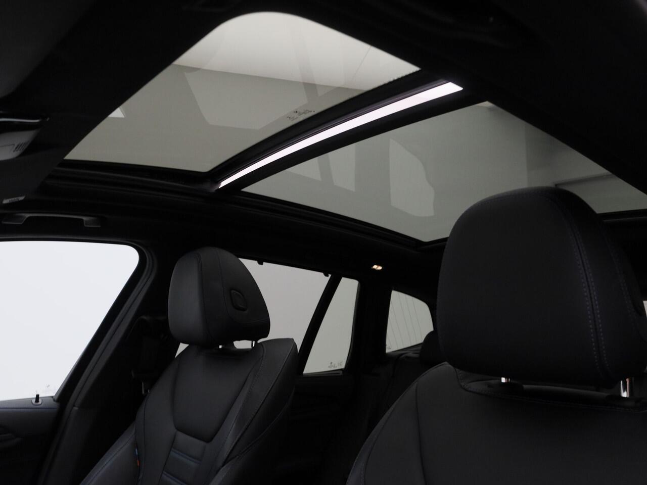 BMW X3 xDrive30e M-Sport | PANO | 360° | HUD | KEYLESS | STOELVERWARMING