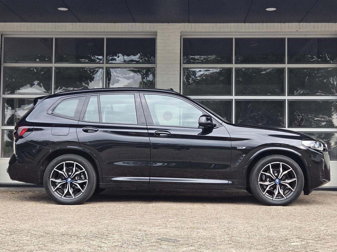 BMW X3 xDrive30e M SPORT LCI | ELEKTR. STOELEN MEMORY | PANORAMA | CAMERA | LEDER |