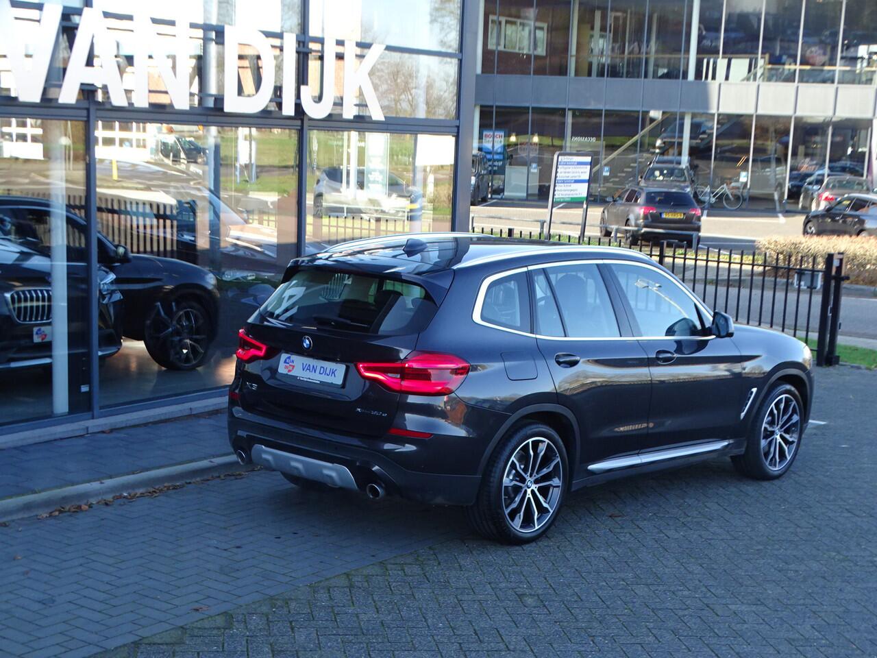 BMW X3 xDrive30e eDrive Exe. X-Line Elek.Trekhaak Adaptief-Cruis Led HiFi Cockpit Pro. 19" LM Velgen
