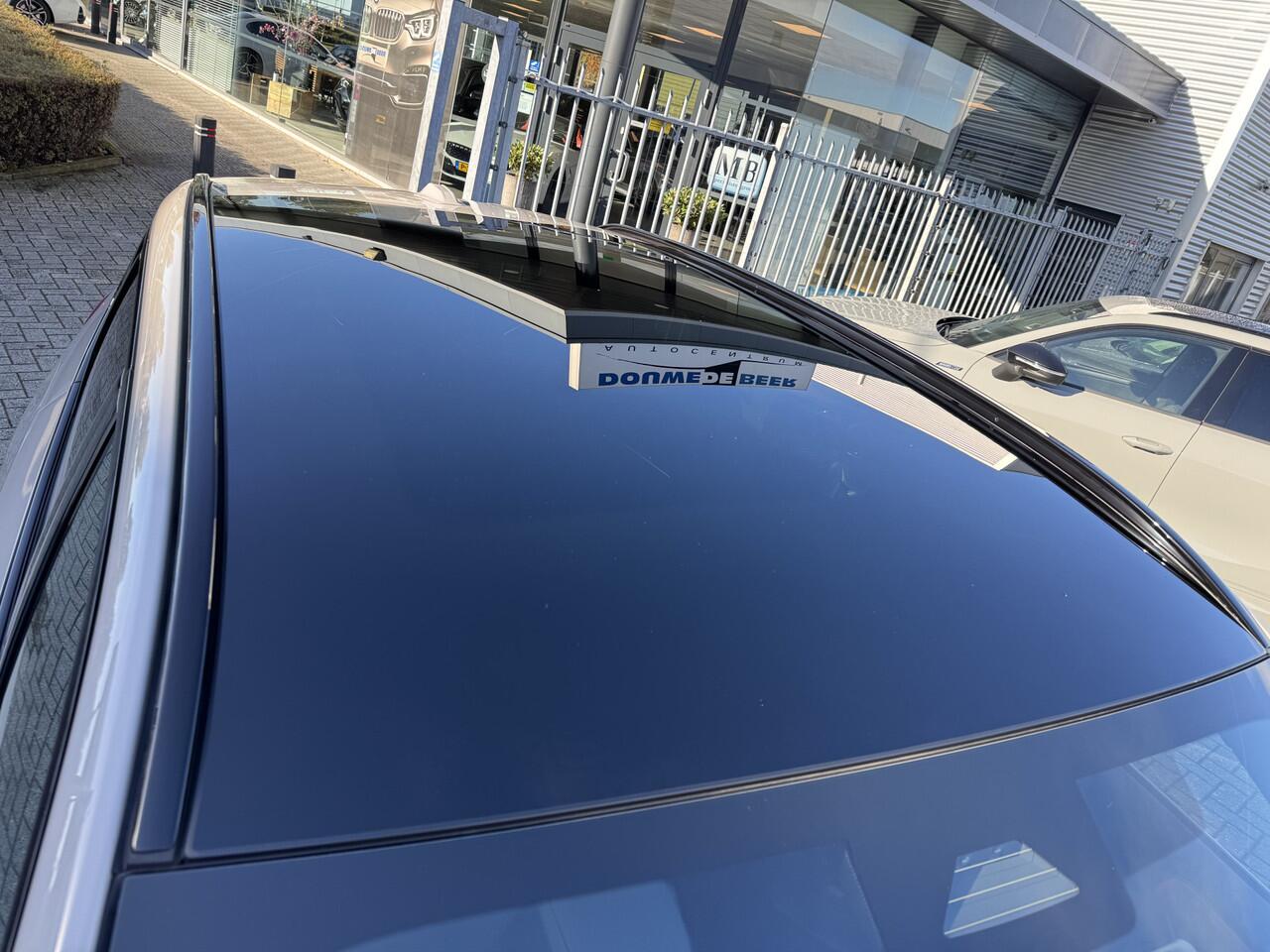 BMW X3 30e xDrive M-SPORT PRO Pano-Dak | Trekhaak | Harman Kardon | Keyless | Memory