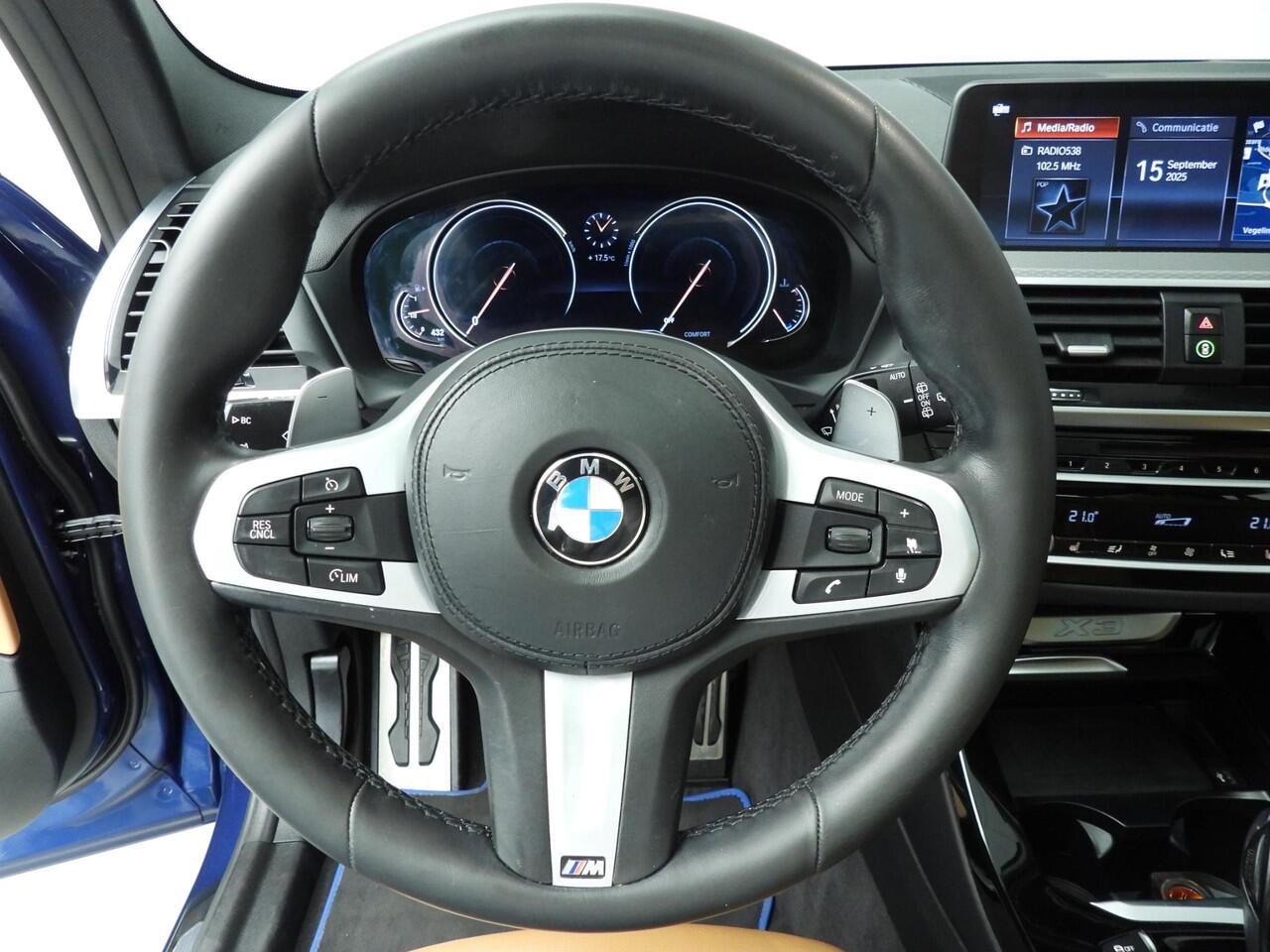 BMW X3 sDrive20i | M-Sportpakket | LED | Leder | HUD | Schuifdak | DAB | hifi speakers | Alu 20 inch