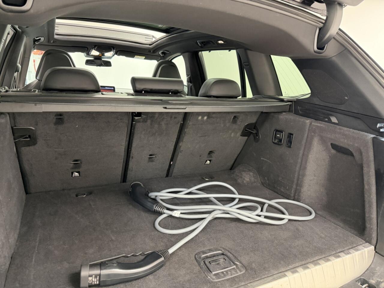 BMW X3 xDrive30e M-Sport Pro | Harman/Kardon | Sportstoelen | Panoramad