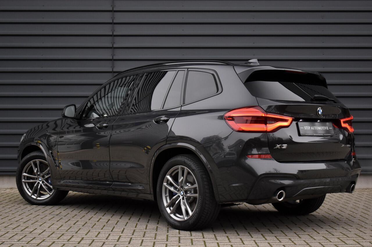BMW X3 xDrive30e High Executive M Sport | Pano | Camera | Adaptief Onderstel | CarPlay | Adaptive LED | Donker Getint Glas |