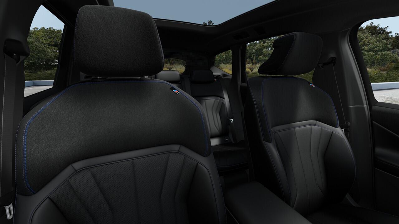 BMW X3 iX3 50 xDrive M Sport / Panoramadak / Multifunctionele Stoelen / Head-Up / Stoelverwarming