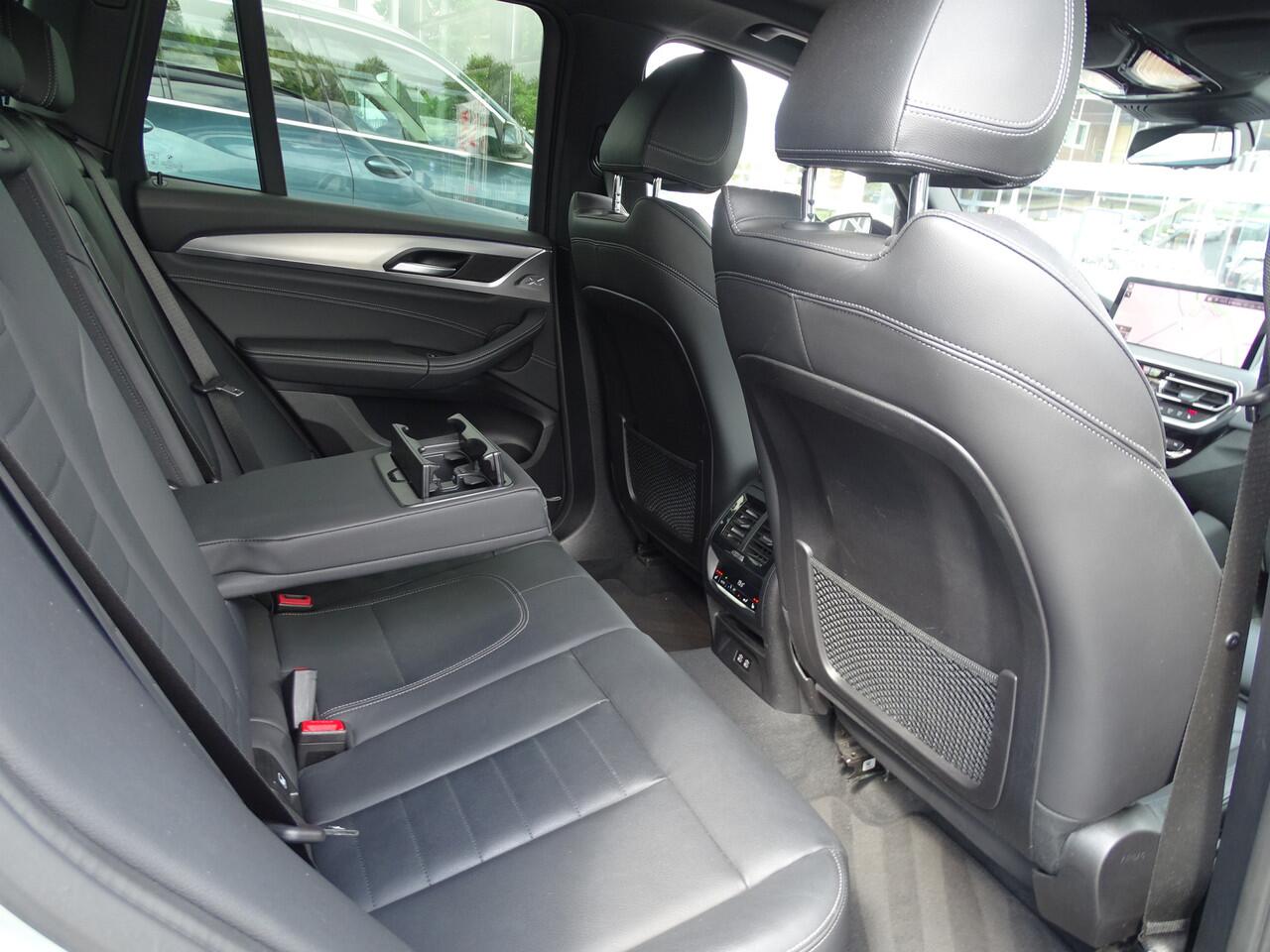 BMW X3 xDrive30e M Sportpakket Elek.Trekhaak Driv.Ass. Laserlicht Head-up HiFi Leder Cockpit.Pro 19" LM Velgen