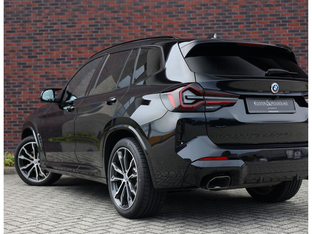 BMW X3 M40i xDrive | Pano - H&K - Laser - Head-Up