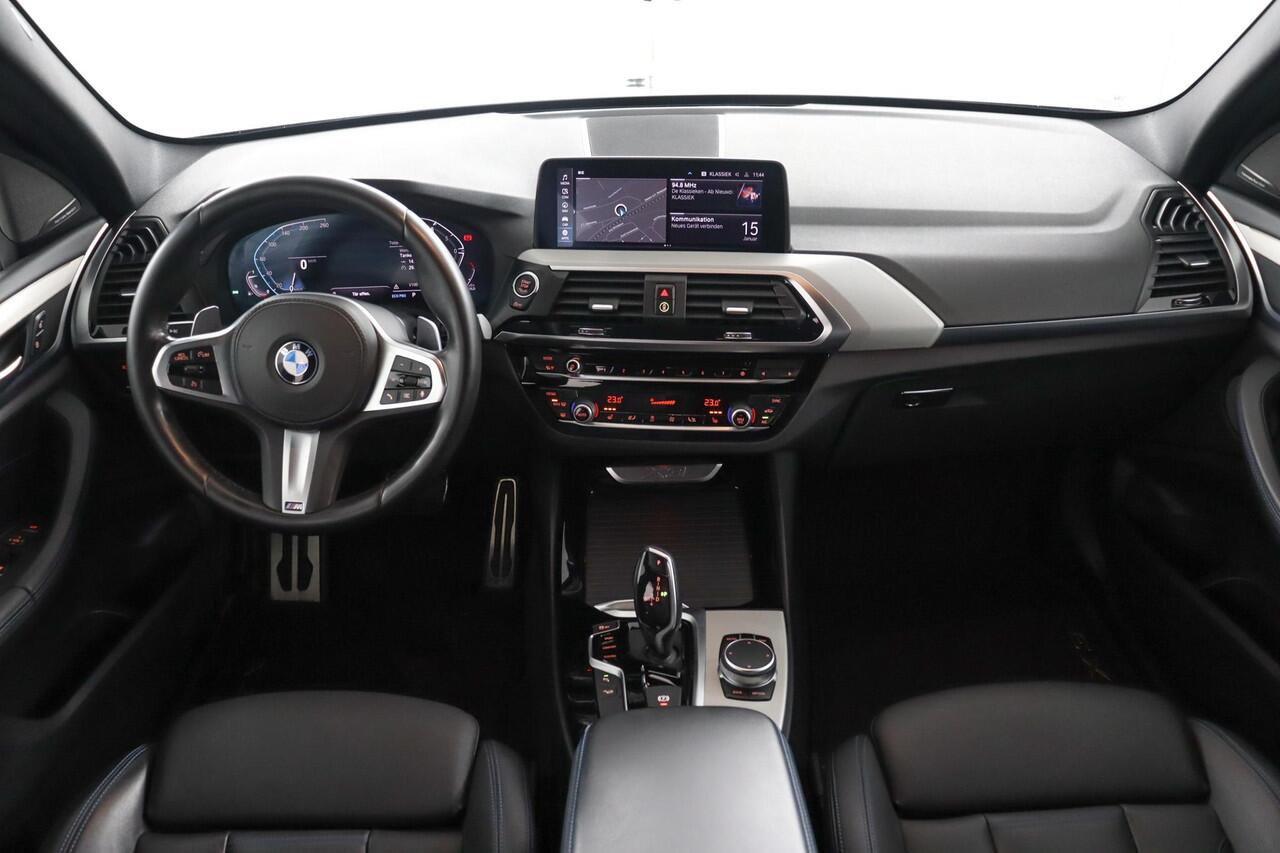 BMW X3 xDrive30i High Executive | Trekhaak | Harman/Kardon | Voorstoelen Verwarmd | extra getint glas achter |