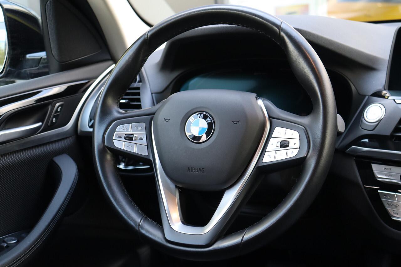 BMW X3 xDrive30e X-Line PHEV | Adap. Cruise | Stoelverwarming | Navigatie | Climate Control |