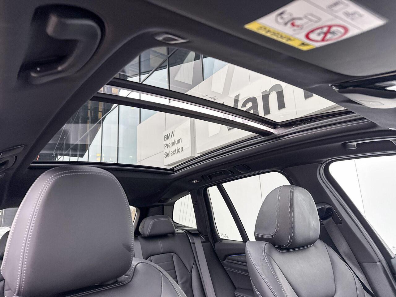 BMW X3 xDrive30e Panoramadak | M Sport | Trekhaak