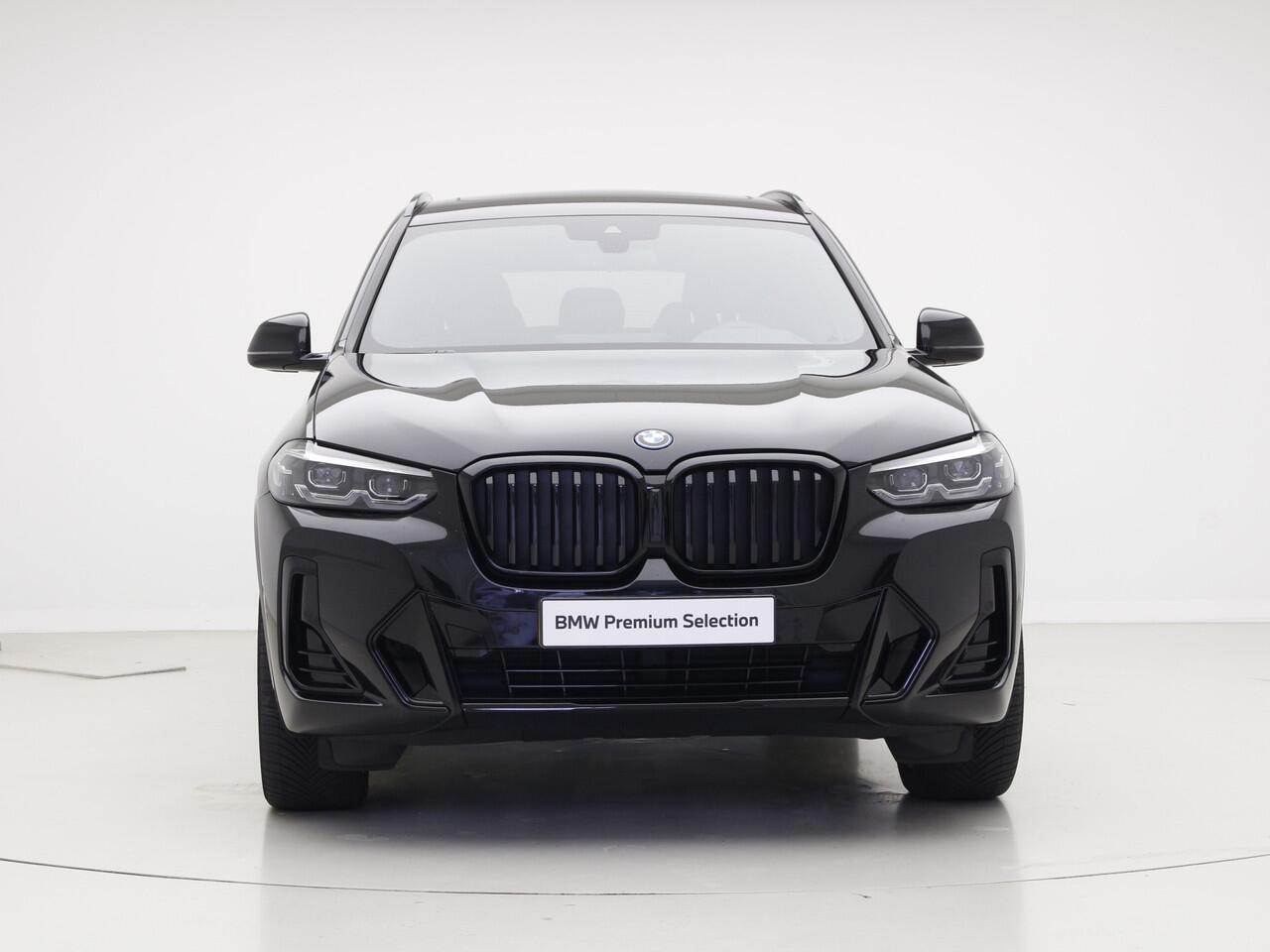 BMW X3 xDrive30e High Executive | M-Sport | Panorama dak | Shadow Line | HiFi | Voorbereiding Driving Assistance