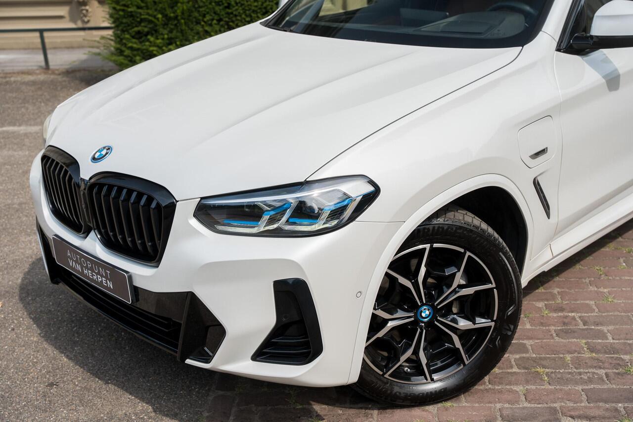 BMW X3 xDrive30e M-Sport TREKHAAK | 360 CAM | LASER | COGNAC LEDER