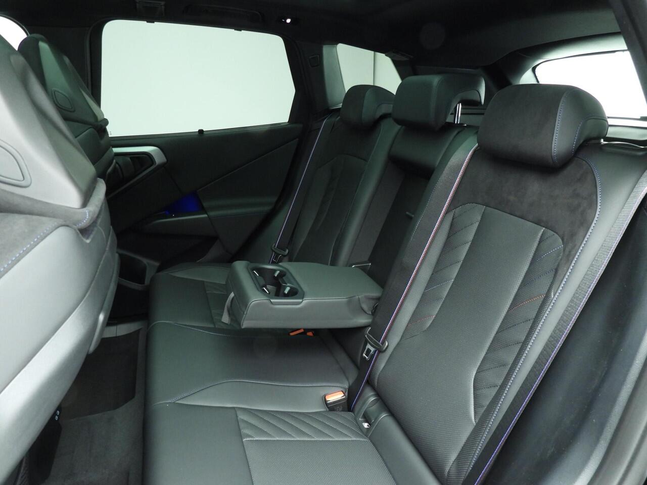 BMW X3 30e xDrive | M Sportpakket Pro | Innovation Pack | Comfort pack | Premium Pack