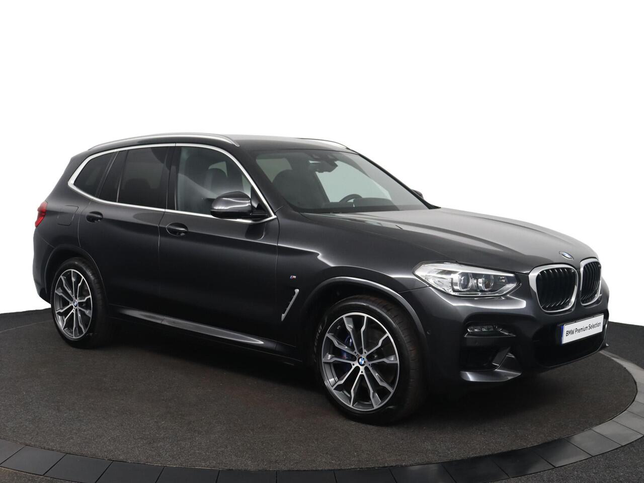 BMW X3 xDrive30i High Executive | Trekhaak | Harman/Kardon | Voorstoelen Verwarmd | extra getint glas achter |