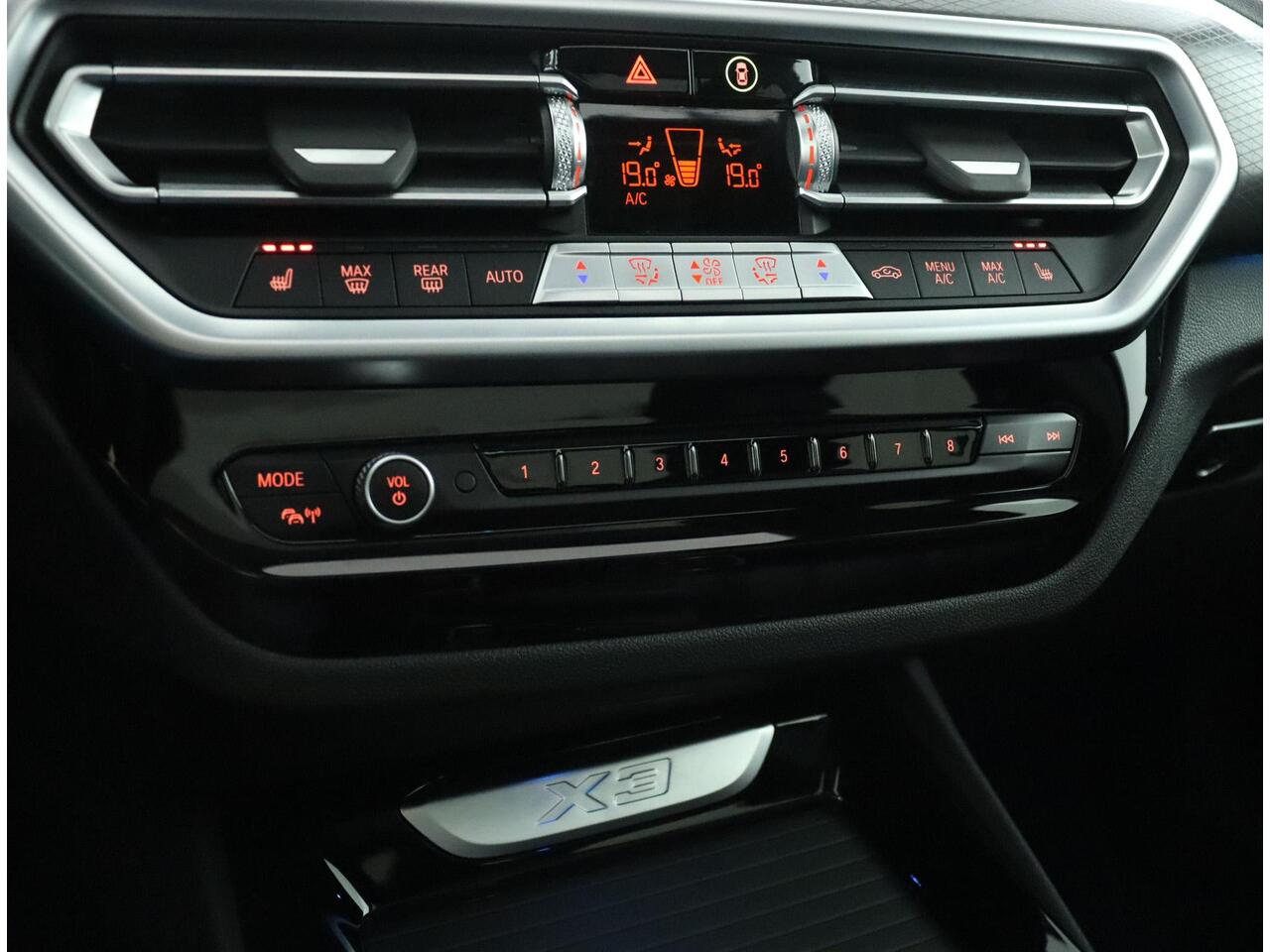 BMW X3 xDrive30e Business Edition Plus M-Sportpakket | Elektrische Trekhaak