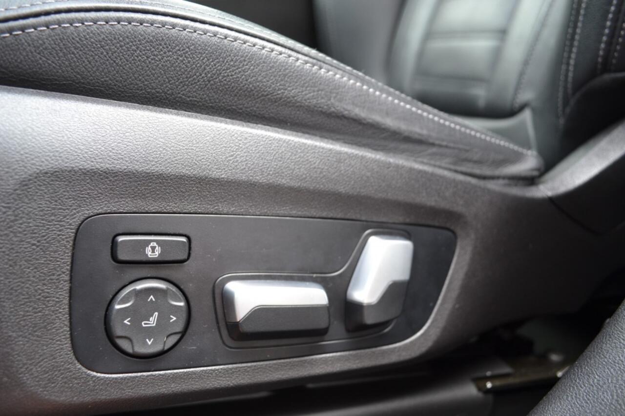 BMW X3 xDrive 30e M-Sport / Pano / HuD / Trekhaak