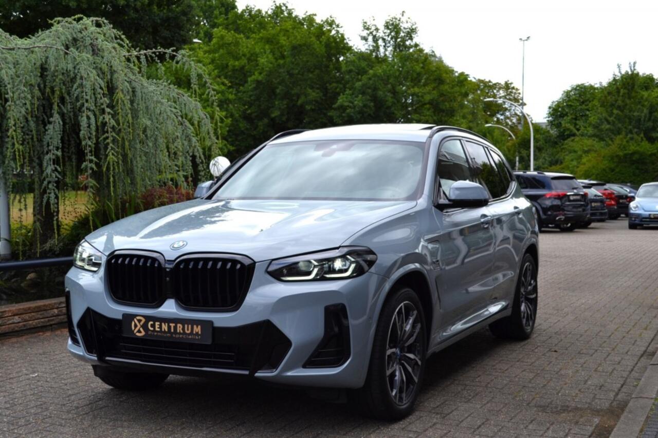 BMW X3 xDrive 30e M-Sport / Pano / HuD / Trekhaak