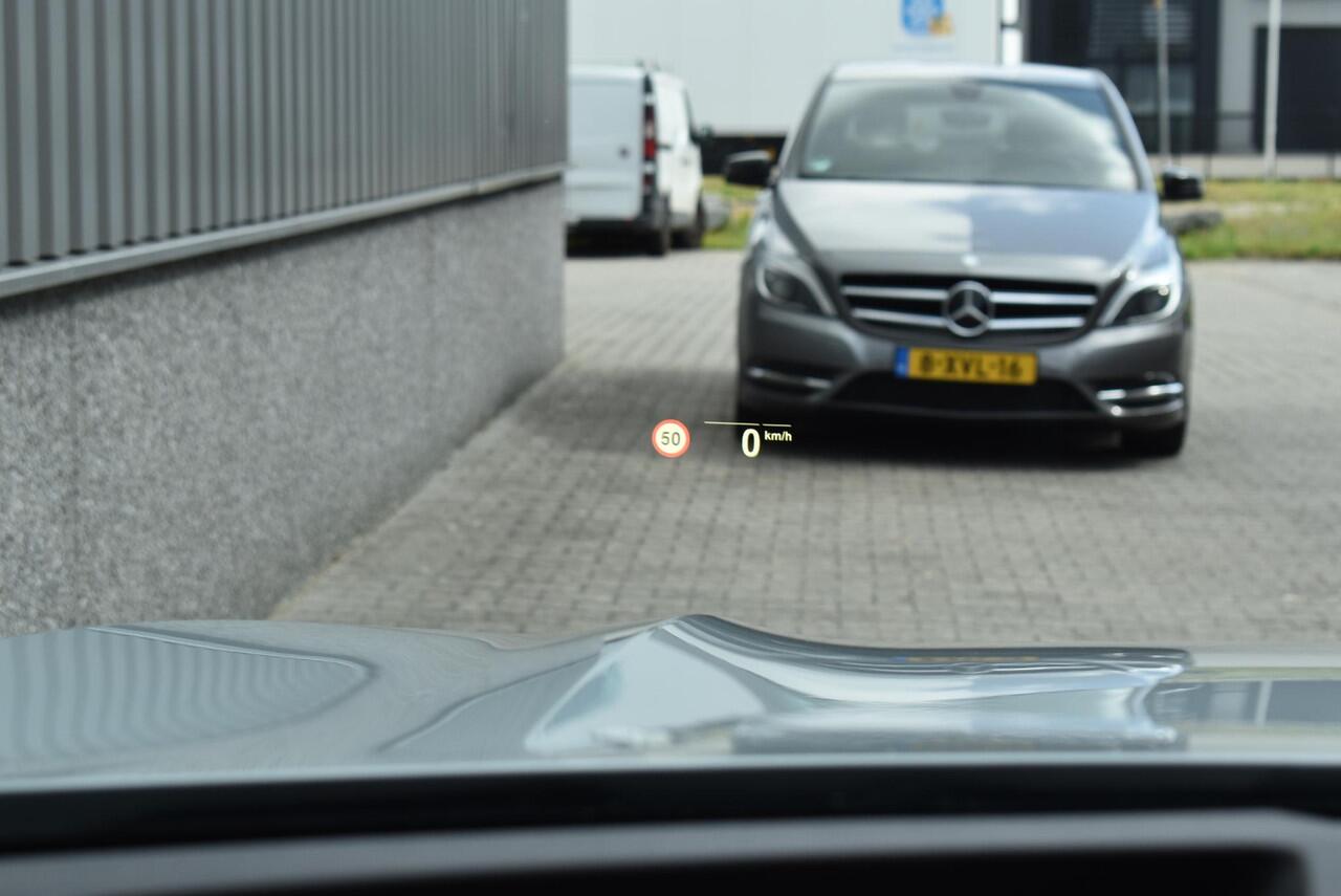 BMW X3 xDrive30e M Sport Pano | Laser | Brooklyngrau | Trekhaak | Leder | Comfort Access | HeadUp Display | Sfeerverlichting | BTW | Camera | Dodehoekassistent