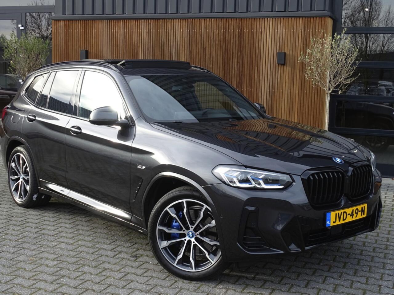 BMW X3 30e 292PK X-drive M-Sport / Laser / Pano / Harman Kardon / 2022