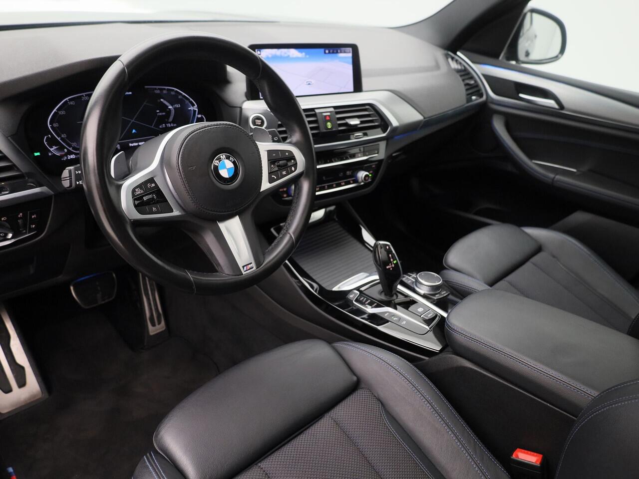 BMW X3 xDrive30e M-Sport | PANO | CAMERA | STOELVERWARMING