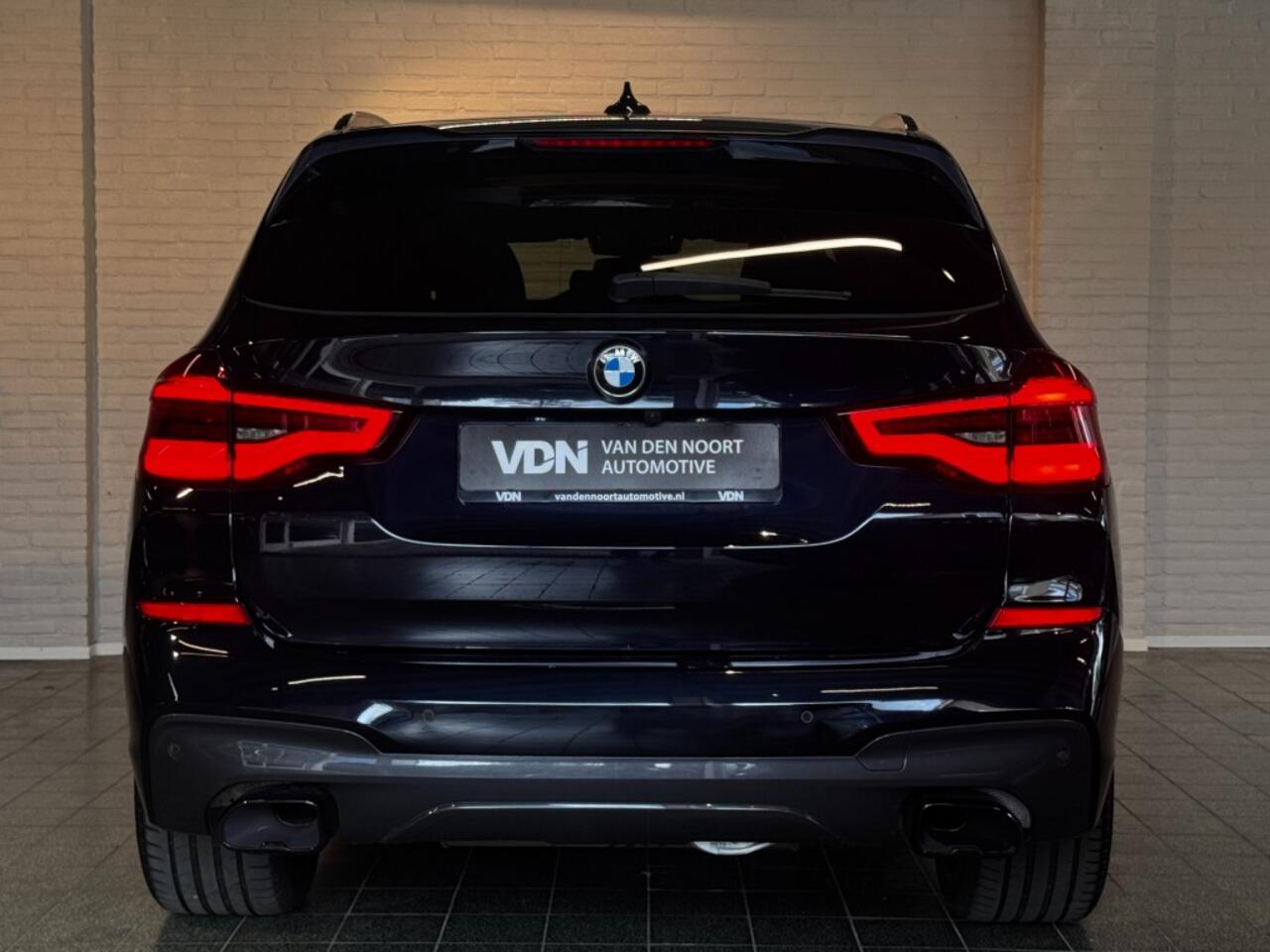 BMW X3 M40i xDrive High Executive 360pk Vol Opties Pano Trekhaak 360 21''