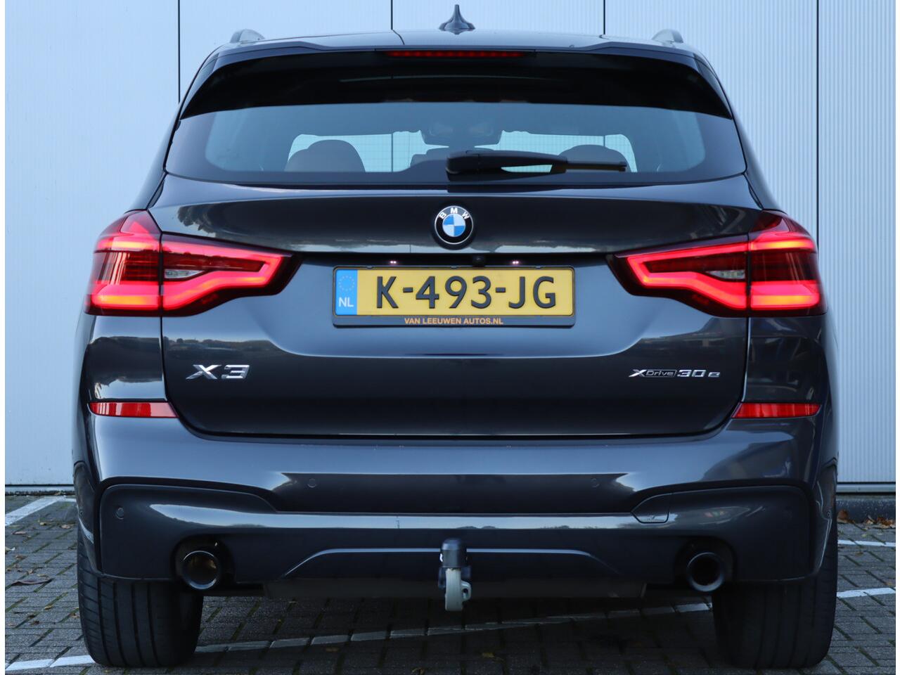 BMW X3 xDrive30e M-Sport | Pano | Trekhaak | Leder | Head-up | Org. NL